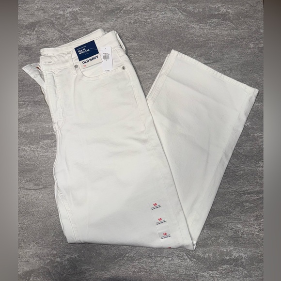 Old Navy Denim - NWT old navy jeans